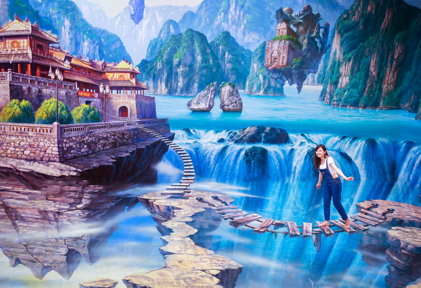 Top 15 điểm du lịch nhất định phải tới khi du lịch Đà Nẵng Bao-tang-tranh-3D-Da-Nang